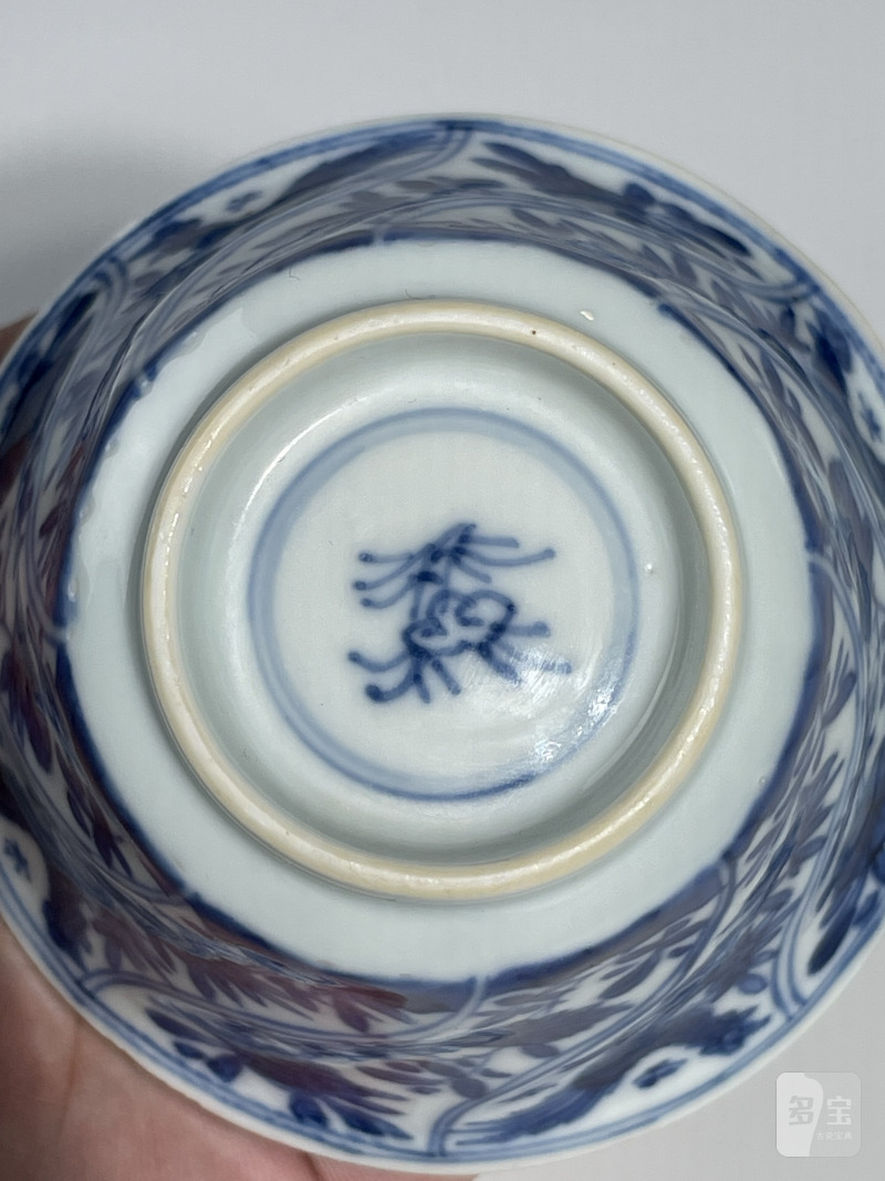 清早期 青花开光花鸟纹杯碟套组 - 图32
